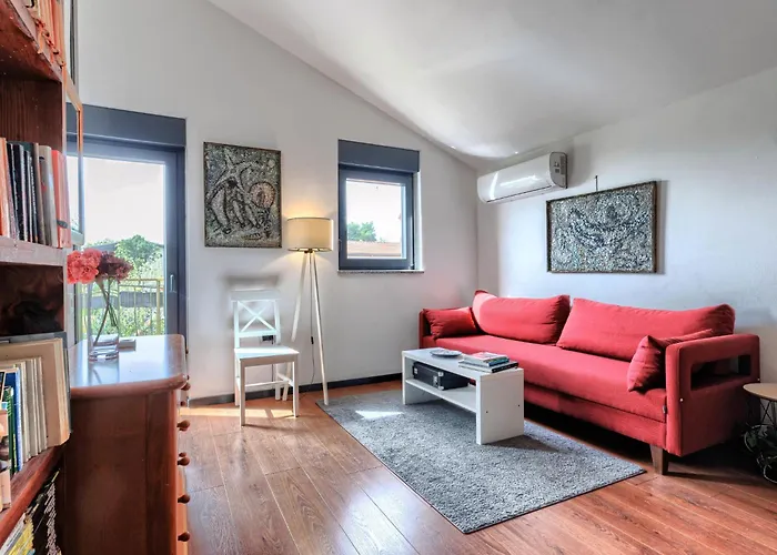 בית נופש Acquila By Interhome