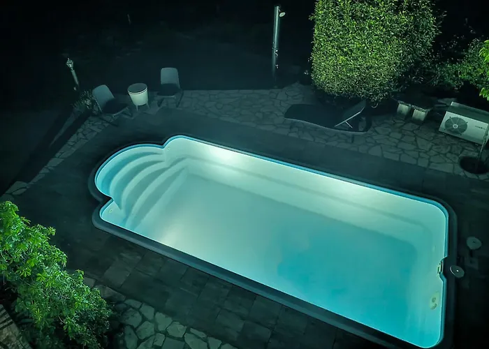 Acquila By Interhome *