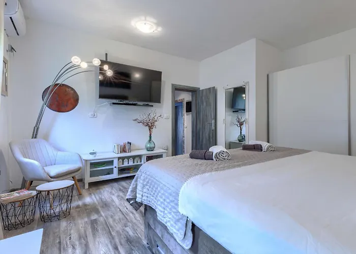 Acquila By Interhome Umag