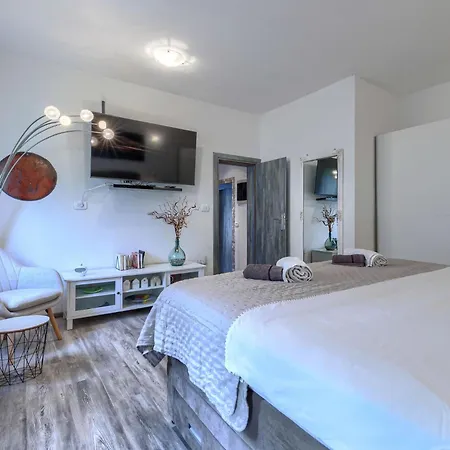 Acquila By Interhome Umag